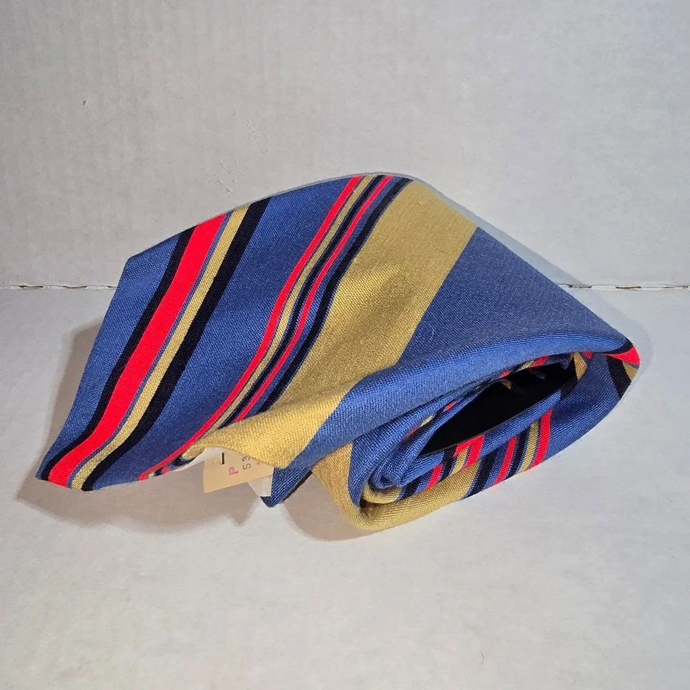 VINTAGE Berkley Cravats Powers Men's Shop Minneapolis‎ BRAND NEW